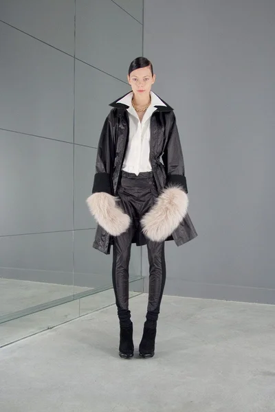 Look 1